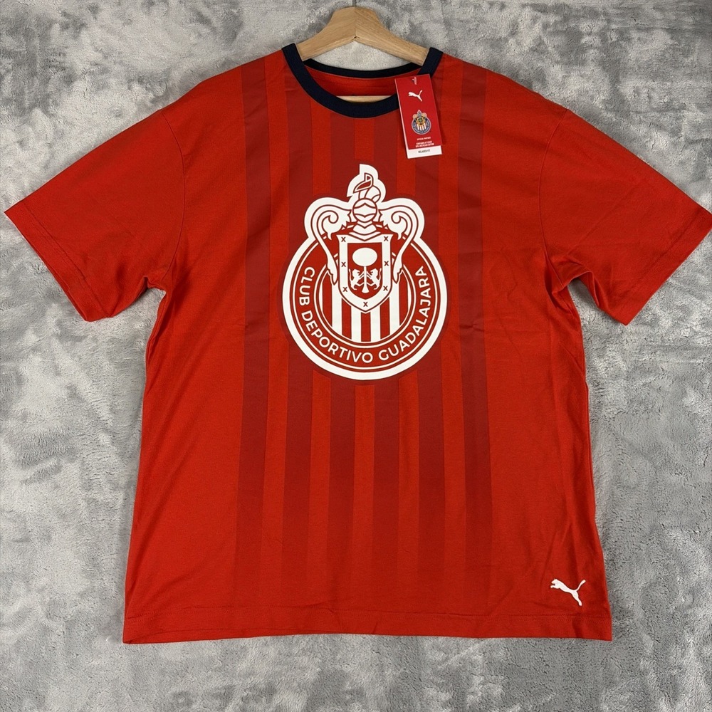 Puma Chivas de Guadalajara Striped Graphic Crest Jersey T-Shirt Size Medium NWT